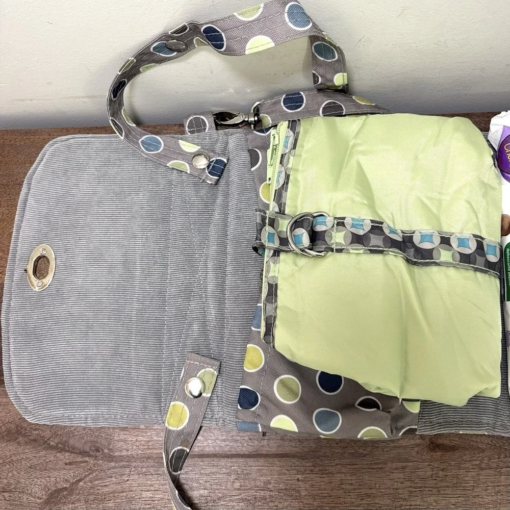Lillybit Compact Diaper Changing Bag Kit Wristlet Crossbody Safety 1st Baby Kit